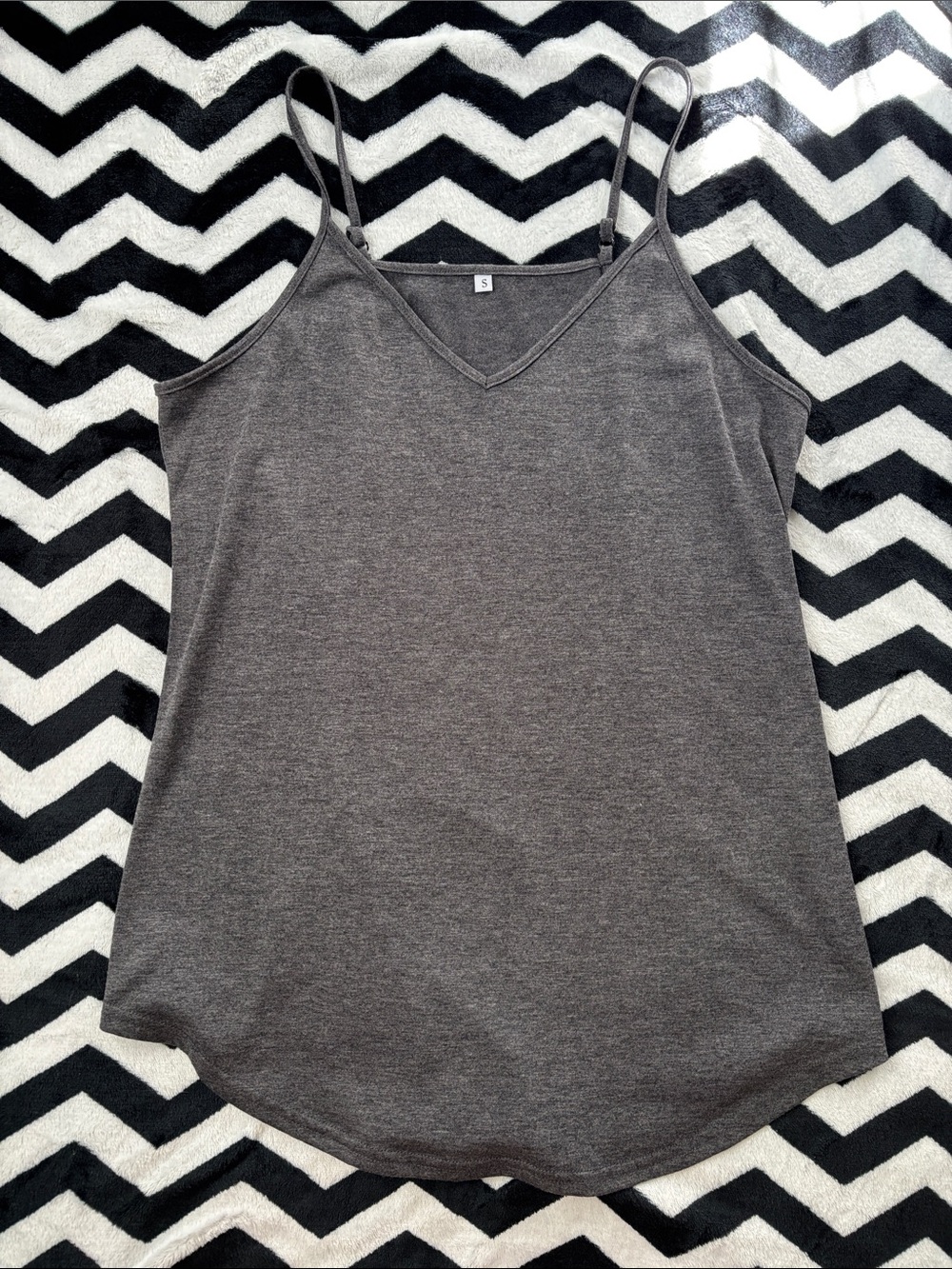 Basic Gray V-Neck Spaghetti Strap Camisole